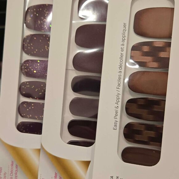 Color Street- Neutral bundle nail designs - Picture 3 of 7